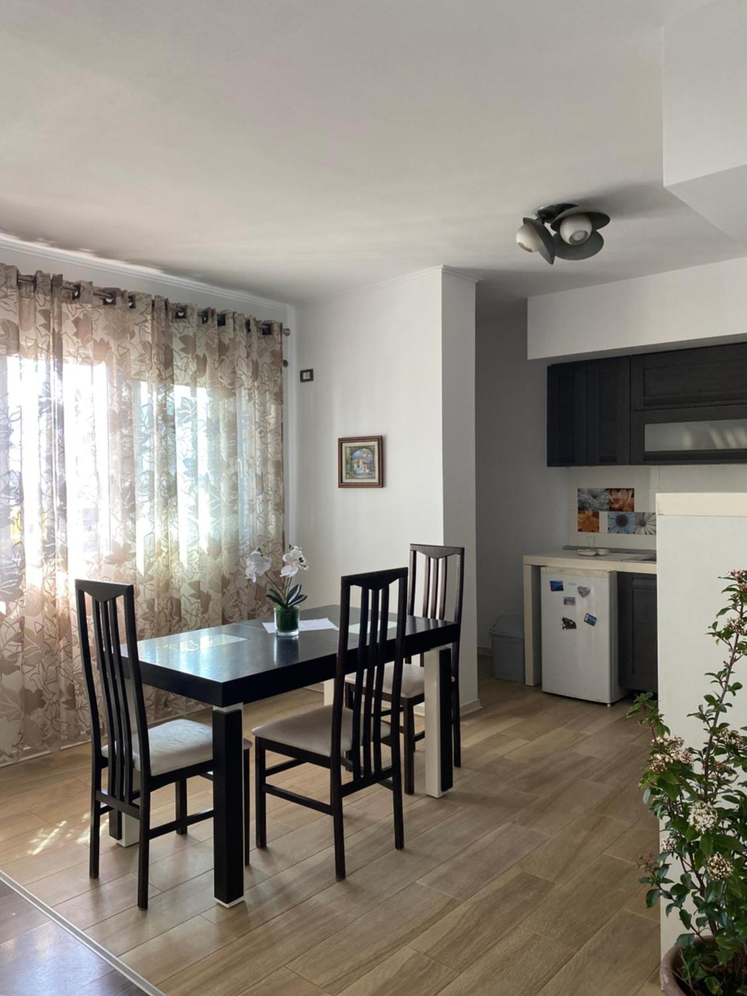 Main Apartment Tirana Bagian luar foto
