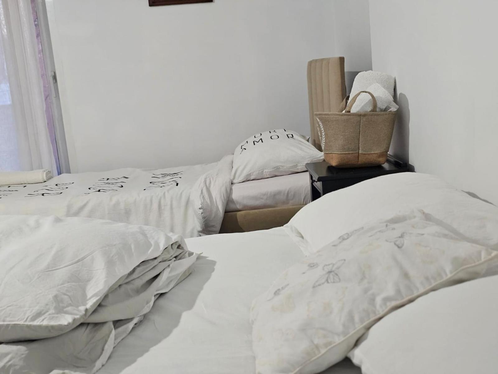 Main Apartment Tirana Bagian luar foto