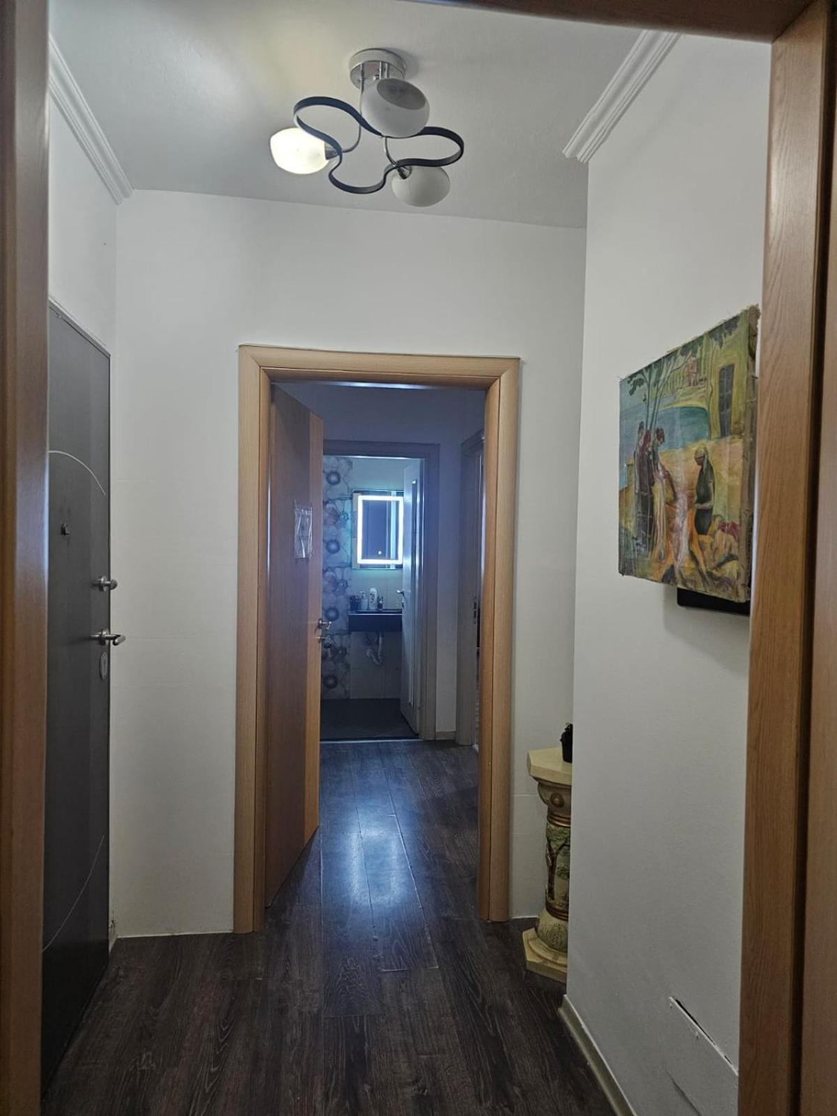 Main Apartment Tirana Bagian luar foto